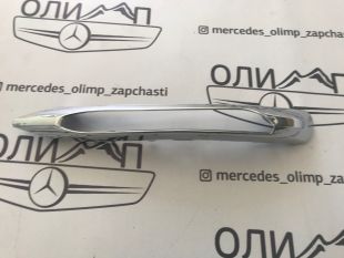 Хром накладка на ПТФ на Mercedes W204 рестайлинг